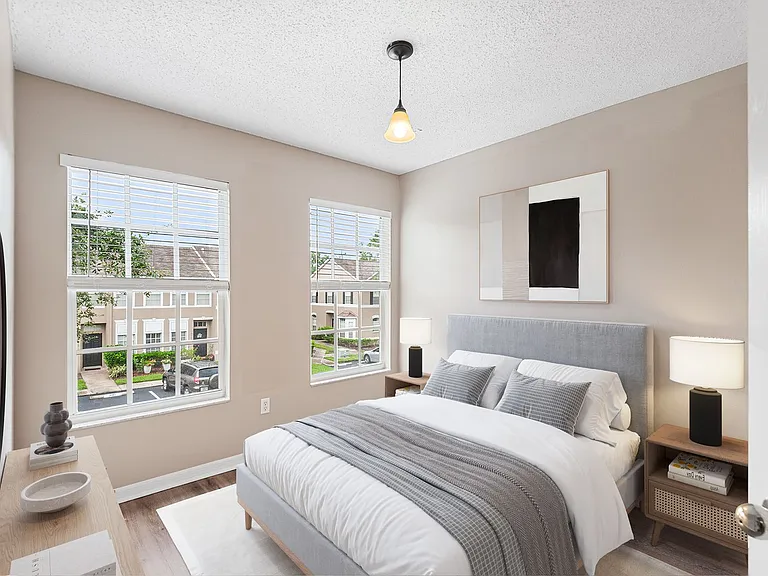 10114 Farmingdale Pl — Photo 11