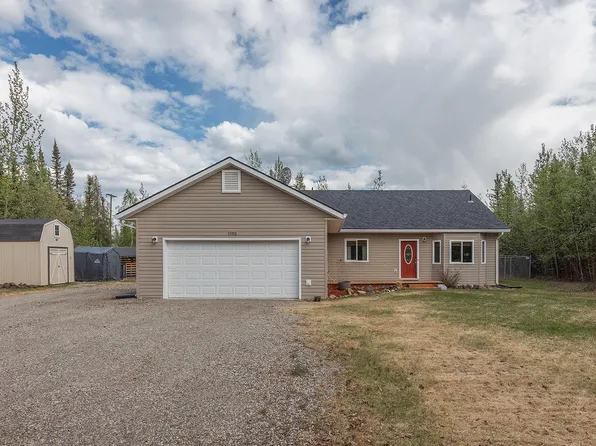 1190 Indian Paint Brush Ct, North Pole, AK 99705