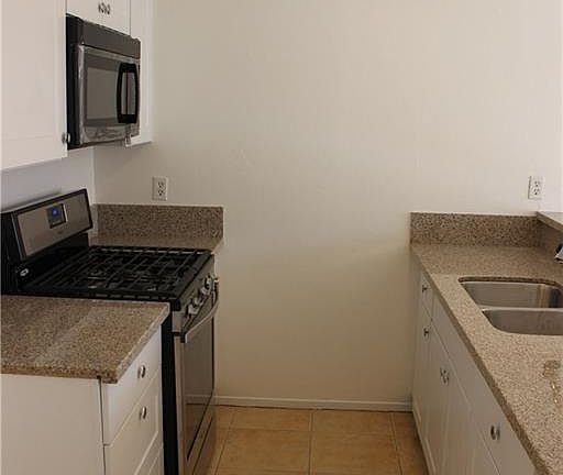 4th image of 3991 Calle Del Sol