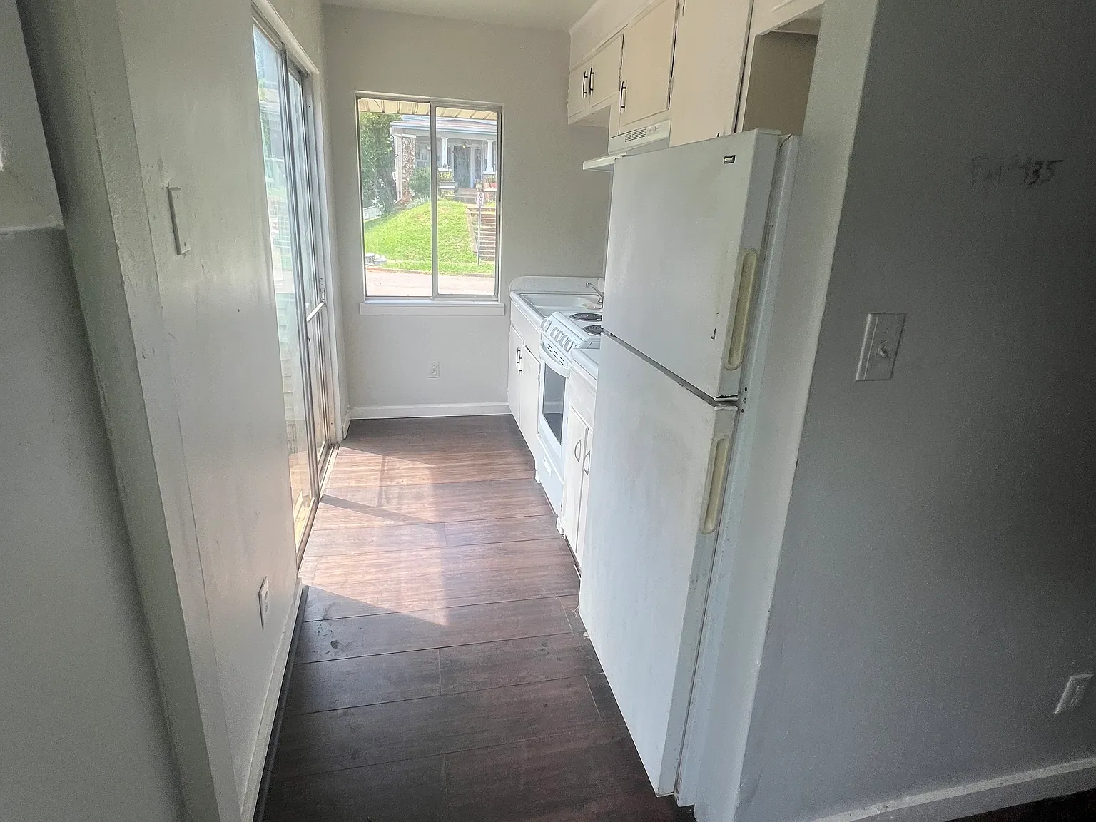 1 bed, 700 sqft, $750 — Photo 4