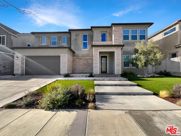 17713 Ridgeline Ct, Santa Clarita, CA 91350