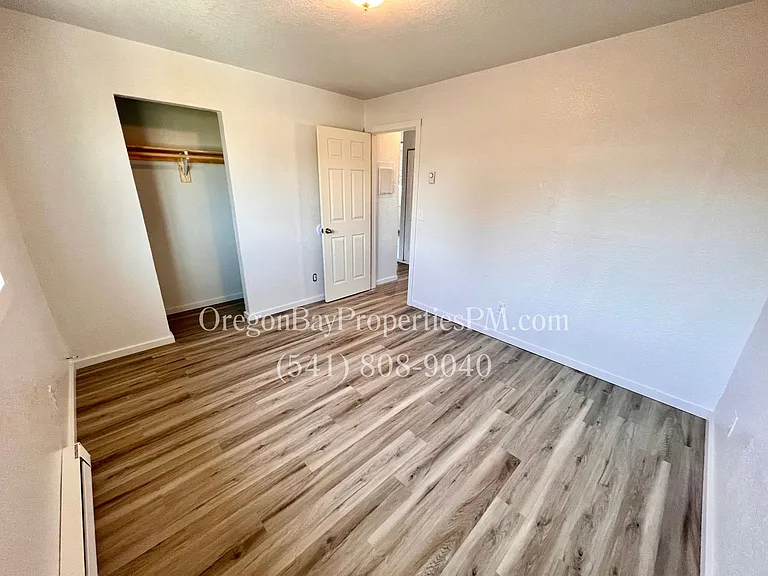 235 N Wasson St — Photo 8