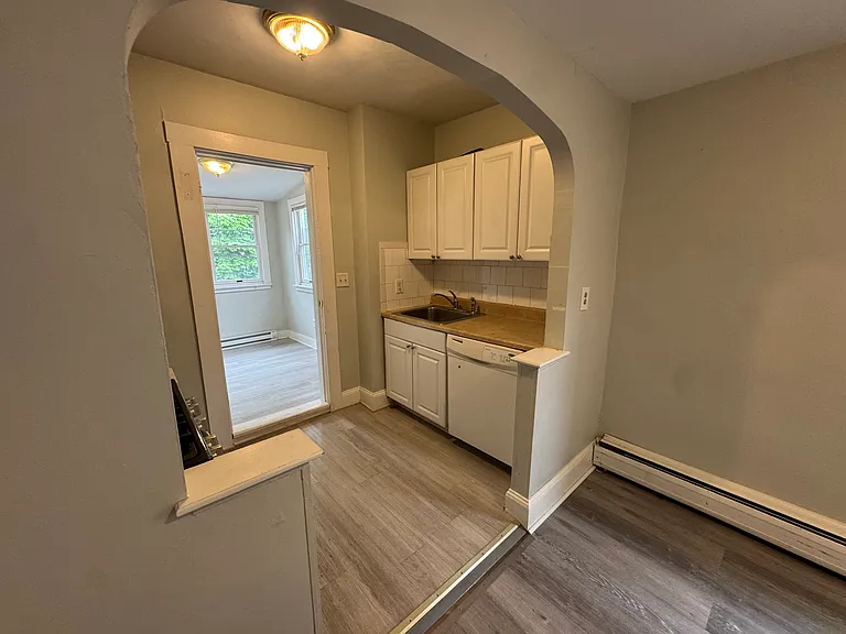 2534 Massachusetts Ave #2 — Photo 8