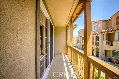 22919 Mariposa Ave #202 — Photo 28