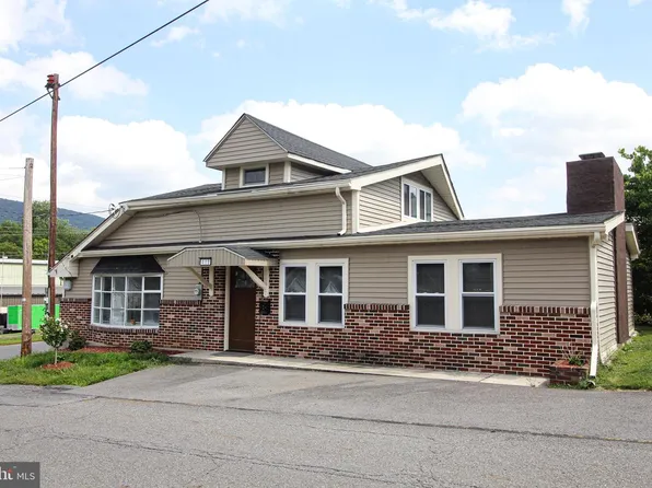 419 Chestnut St, Lykens, PA 17048