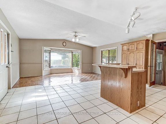 4th image of 1 Pickwick Pl