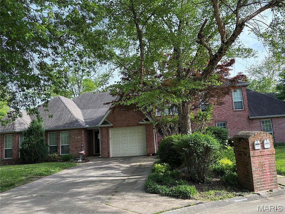 2nd image of 1230 Brookshire Rd #1230 & 1232