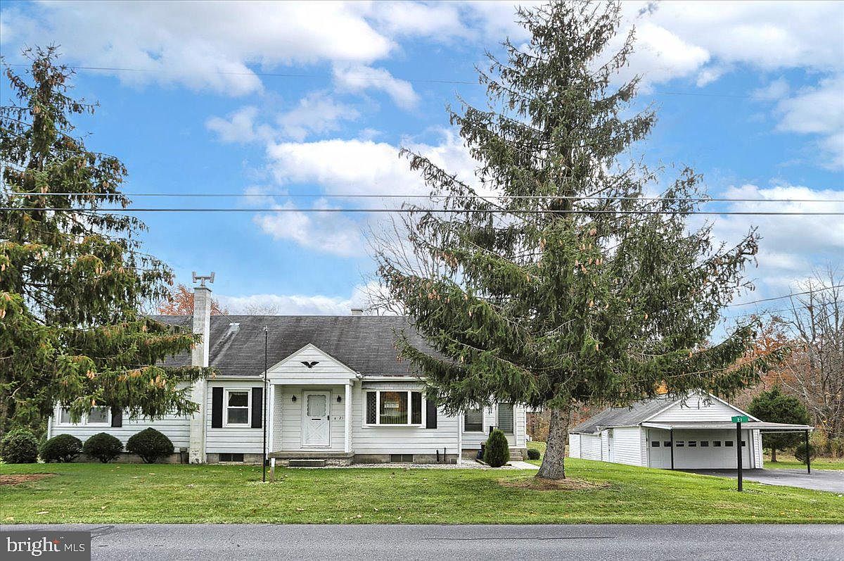 21 Pine St, Dillsburg, PA 17019 Zillow