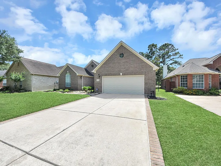 4214 Cambry Park — Photo 5