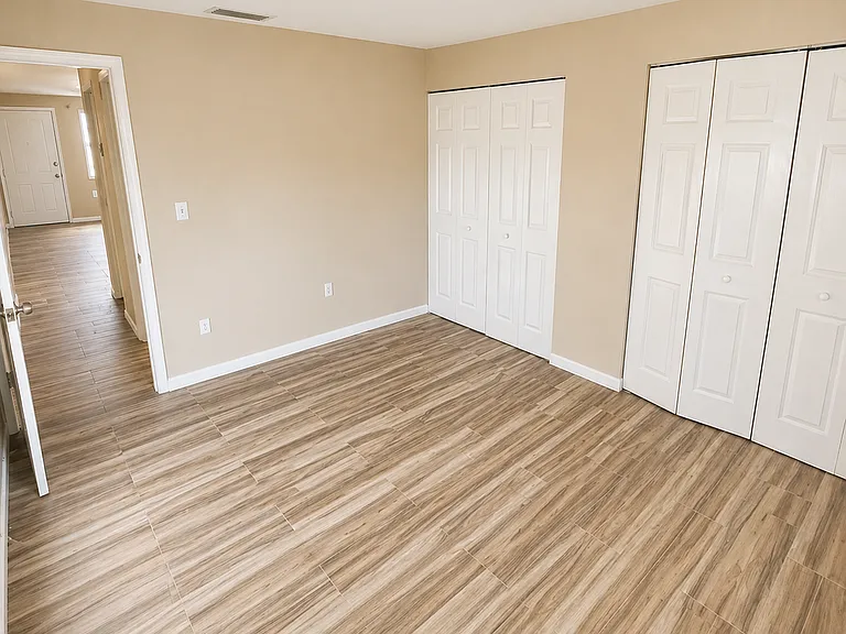 2501 Harn Blvd #H27 — Photo 8