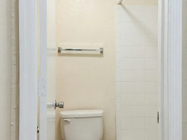 2013 Mary St #TOWNHOUSE — Photo 7
