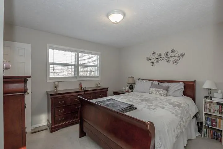 440 Merman Rd — Photo 4