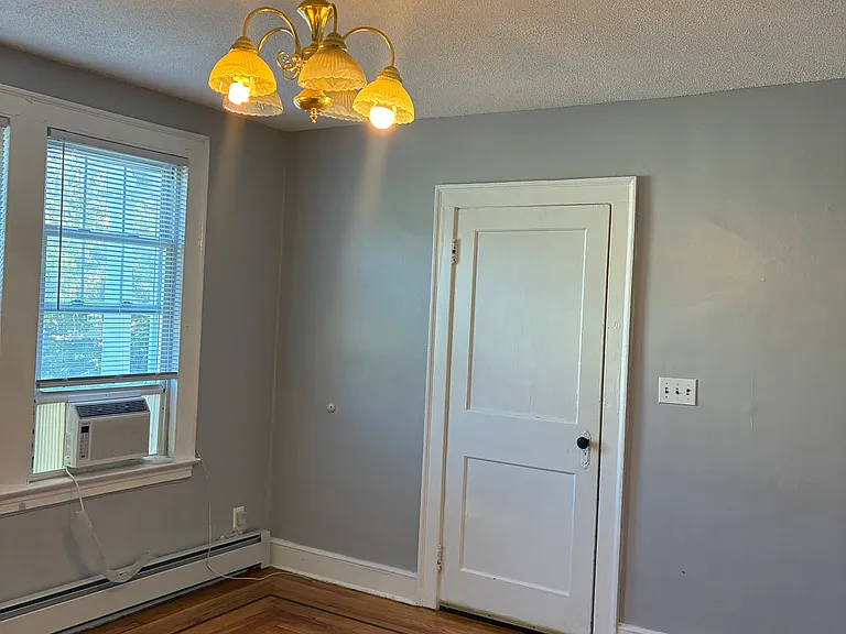 257 Sheffield Ave — Photo 22