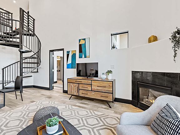 Gas fireplace (apt does not come furnished)