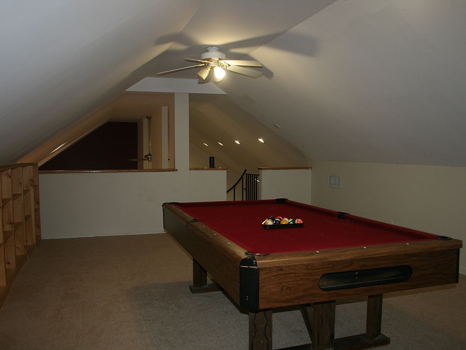 1st image of 12 Crestwood Ave