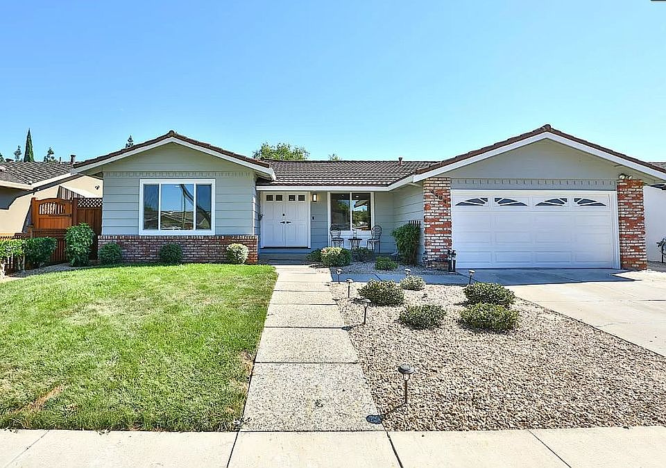 1st image of 4484 Glenpark Dr