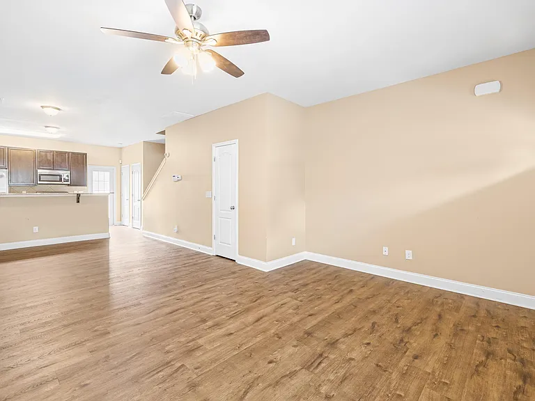 12562 McGrath Dr — Photo 6