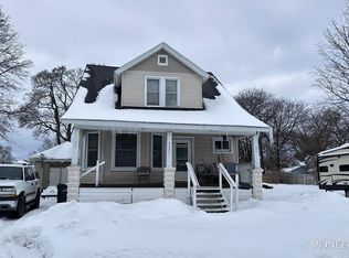 202 Catherine Ave, Muskegon, MI 49442
