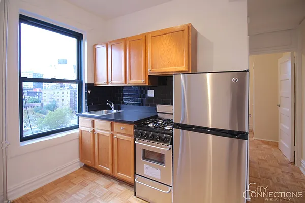 Rented by City Connections Realty | media 17