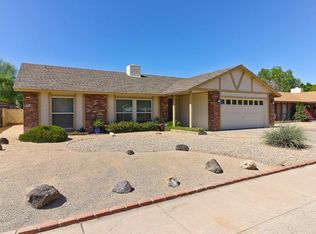 5522 W Cochise Dr, Glendale, AZ 85302