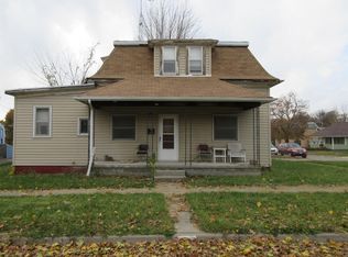 601 S 3rd St, Oskaloosa, IA 52577