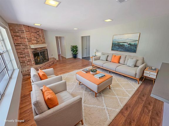 2nd image of 10806 Inwood Dr