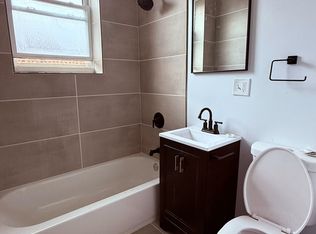 6928-30 S Green St #2N, Chicago, IL 60621