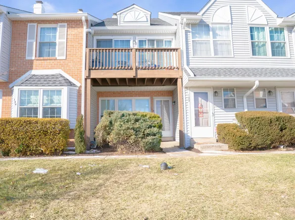 132 Wendover Dr, Norristown, PA 19403