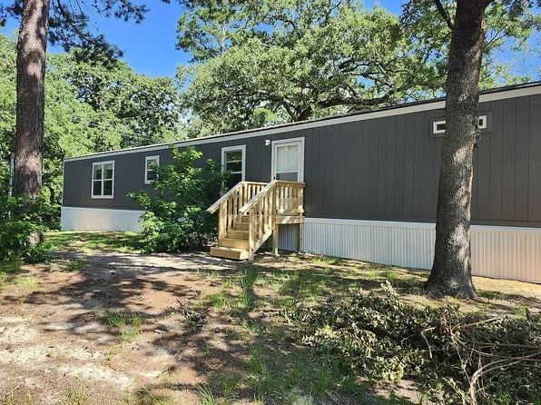 1121 Rodessa St, Nacogdoches, TX 75964