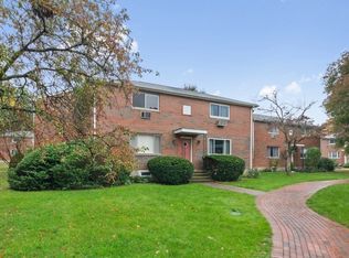 51 Bishop Dr UNIT 51, Framingham, MA 01702