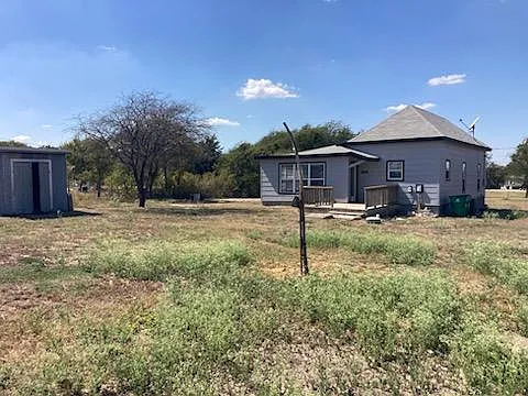 3 bed, 1200 sqft, $1,450 — Photo 3