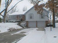 1st image of 300 SE Princeton Pl