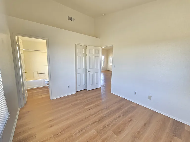 21411 Hacienda Blvd #D — Photo 14