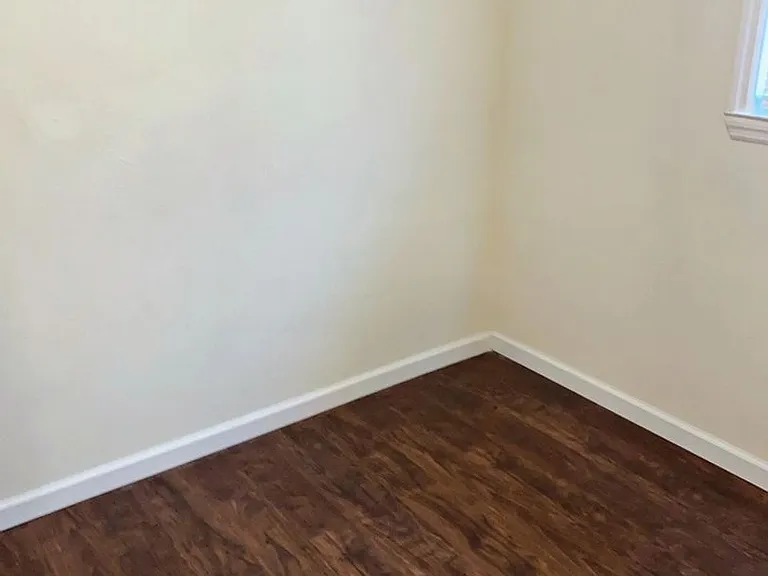 Couch Apartments — Photo 17