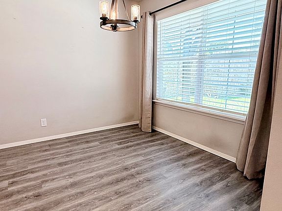 4th image of 8601 N 76th East Pl