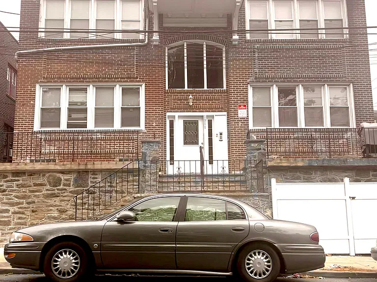 1311 Medary Ave #II — Photo 1