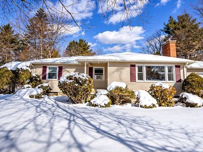 208 Birch Rd, Longmeadow, MA, 01106
