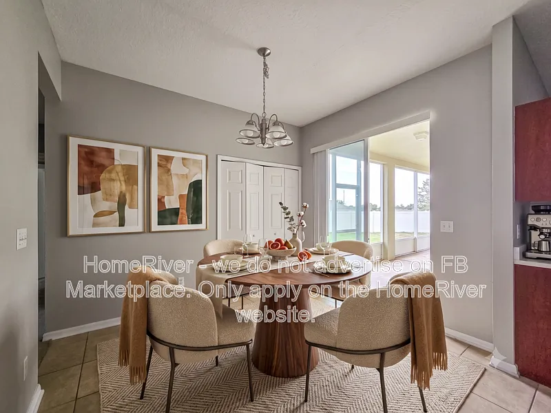 4 bed, 2.0 bath, 1776 sqft, $2,145 — Photo 3