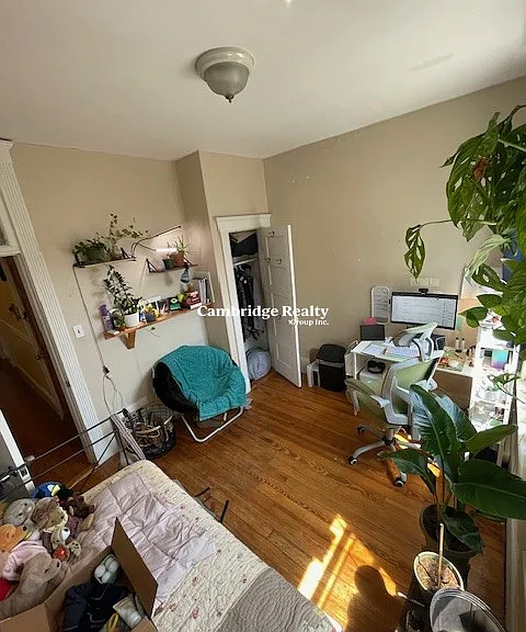4 Litchfield St #2T — Photo 10