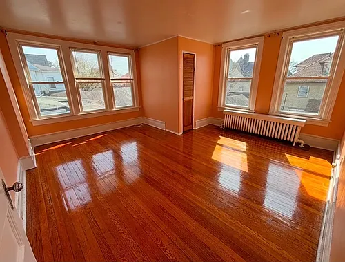 N Fulton Ave Photo 1