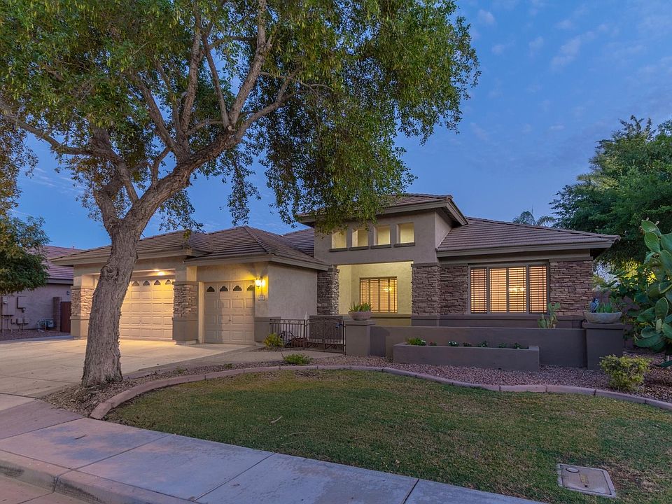 1st image of 1147 E Tonto Dr