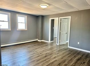 841 Rebecca Pl, Elizabeth, NJ 07201