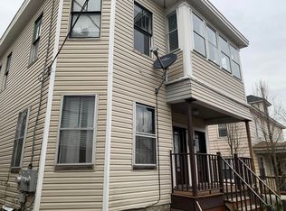 20 Hall Pl, Pittsfield, MA 01201