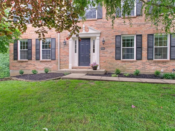227 W Stoneridge Dr, Milford, OH 45150