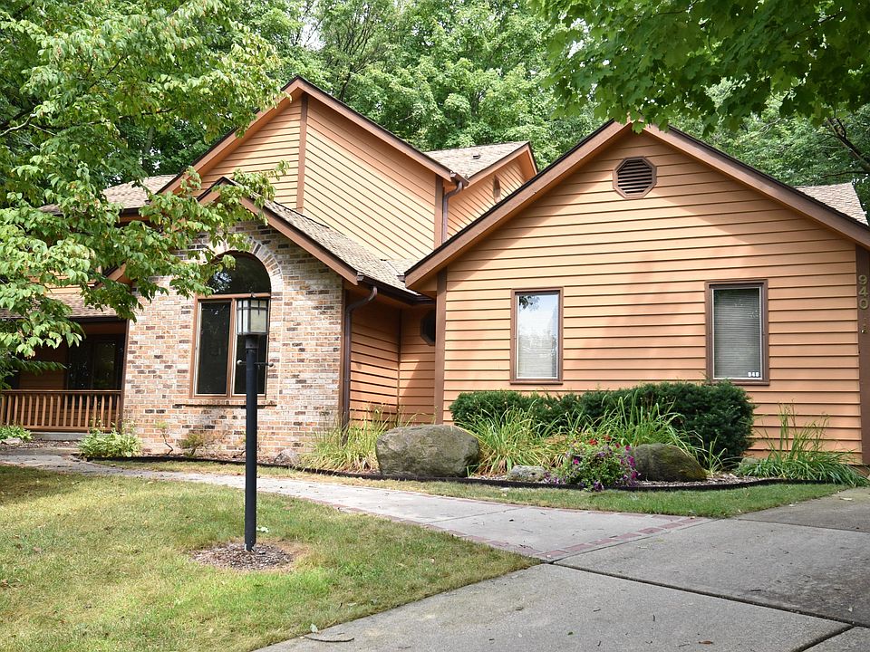 1st image of 940 Satinwood Ct