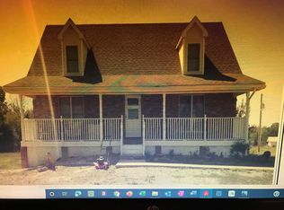 910 Hollercamp Rd, Farmington, MO 63640