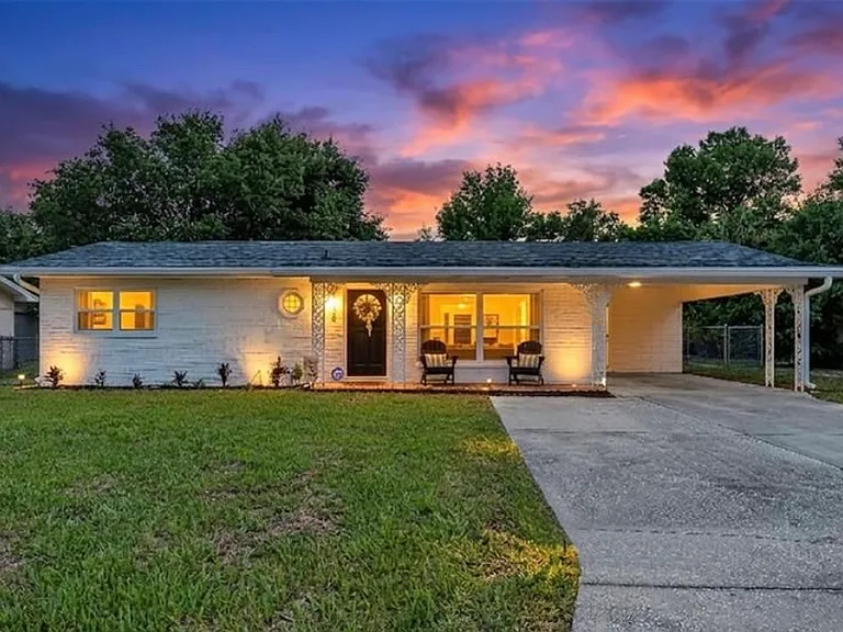 730 Piedmont Dr SE — Photo 1