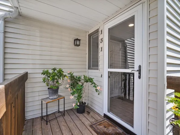 903 N Linden St APT 131, Normal, IL 61761