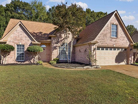 3rd image of 5432 Hidden Meadows Dr
