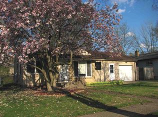 2236 Arizona Ave, Rockford, IL 61108